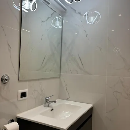 Tiburtina Flats Apartman